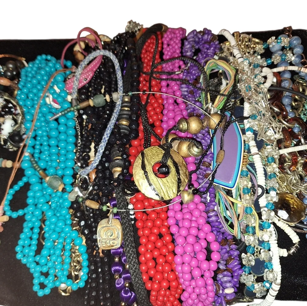 50 Bundle Unlisted Necklaces & Bracelet Lot Colorful BEACHY Boho Coastal Purples